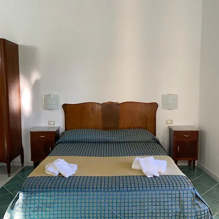 La Del Curato 4* Lentiscosa